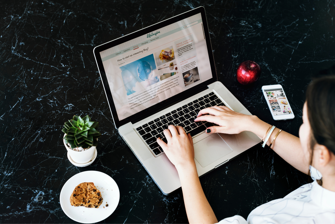 Lire la suite à propos de l’article SEO et intelligence artificielle : comment ressortir dans les agents conversationnels